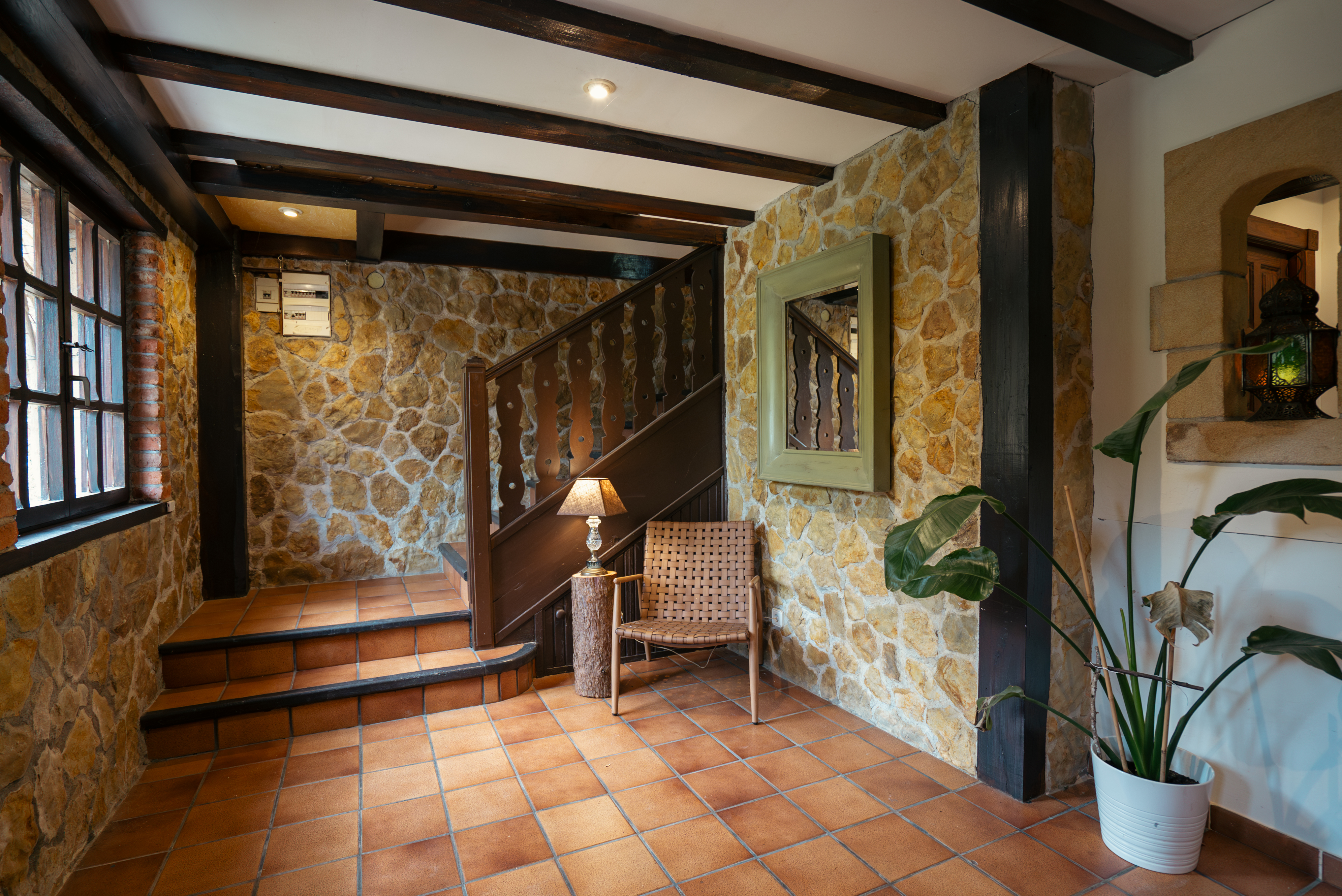 Entrance hall — Casa Val de Vida