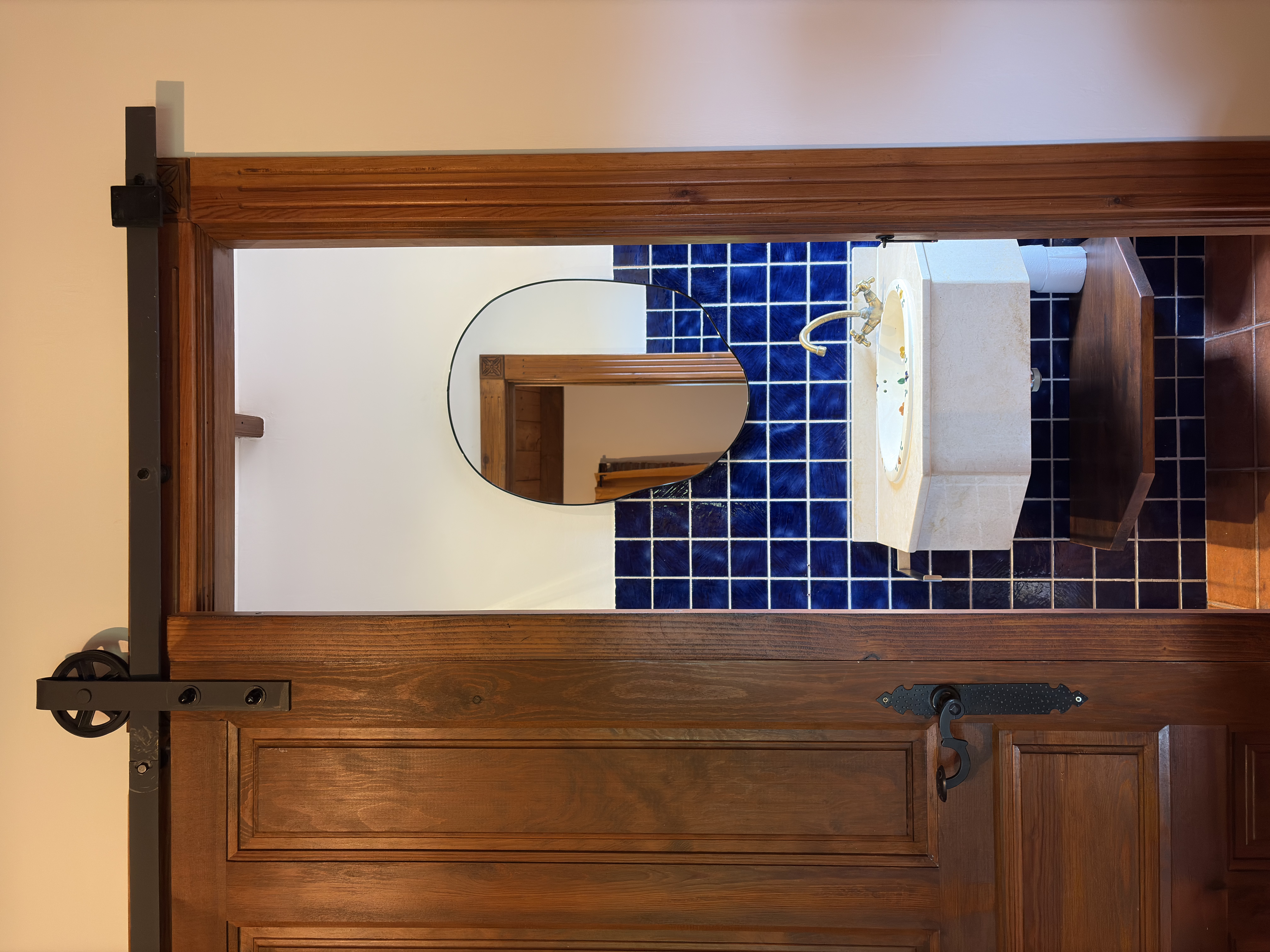 The Lemon Room — bathroom