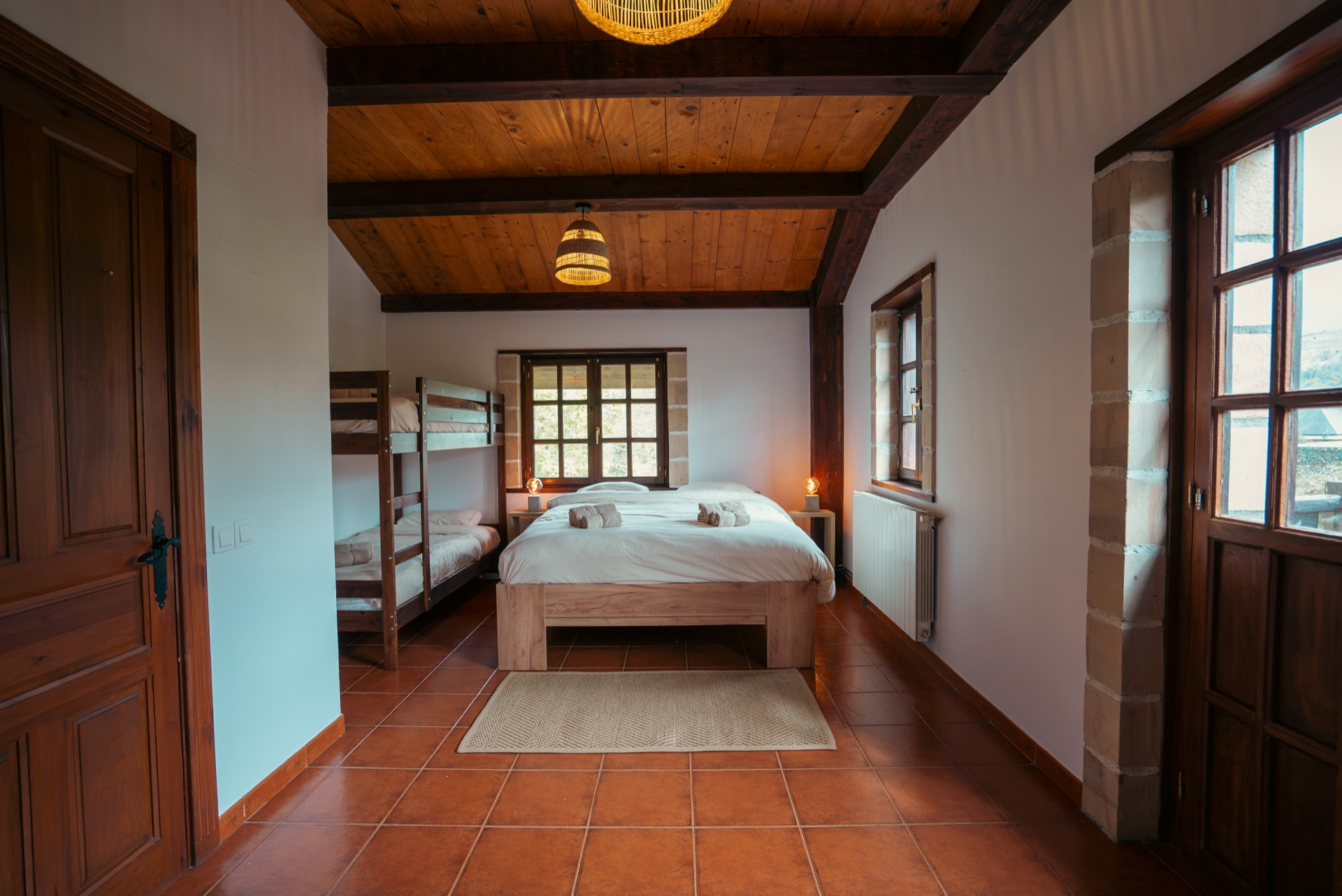 Las Tetas Room